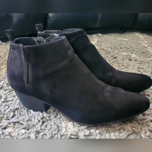 Womens Old Navy boots